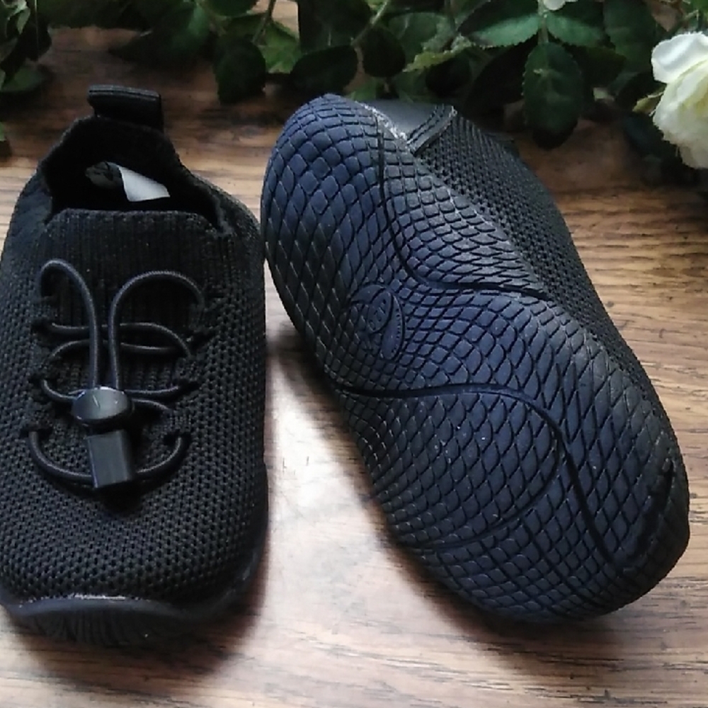 Black Knit Baby Shoes